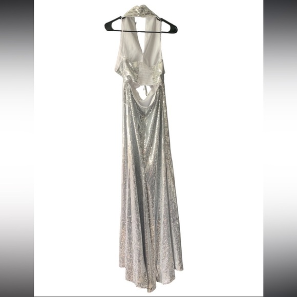Alice + Olivia May Halter Neck Silver Sequin Maxi Gown - Picture 7 of 13